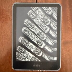 Amazon Kindle E-Reader in Black with Built-in Front Light